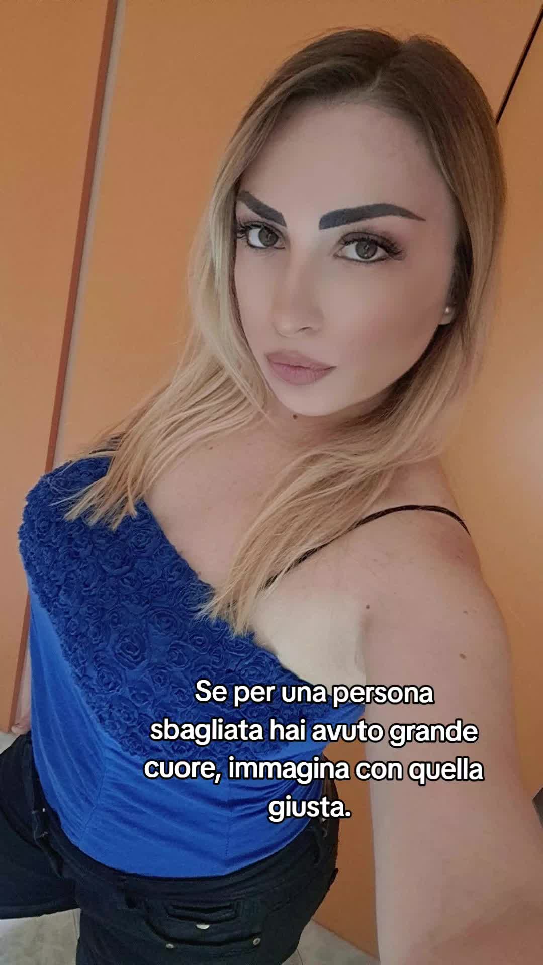 @Fabiana • Ti segue