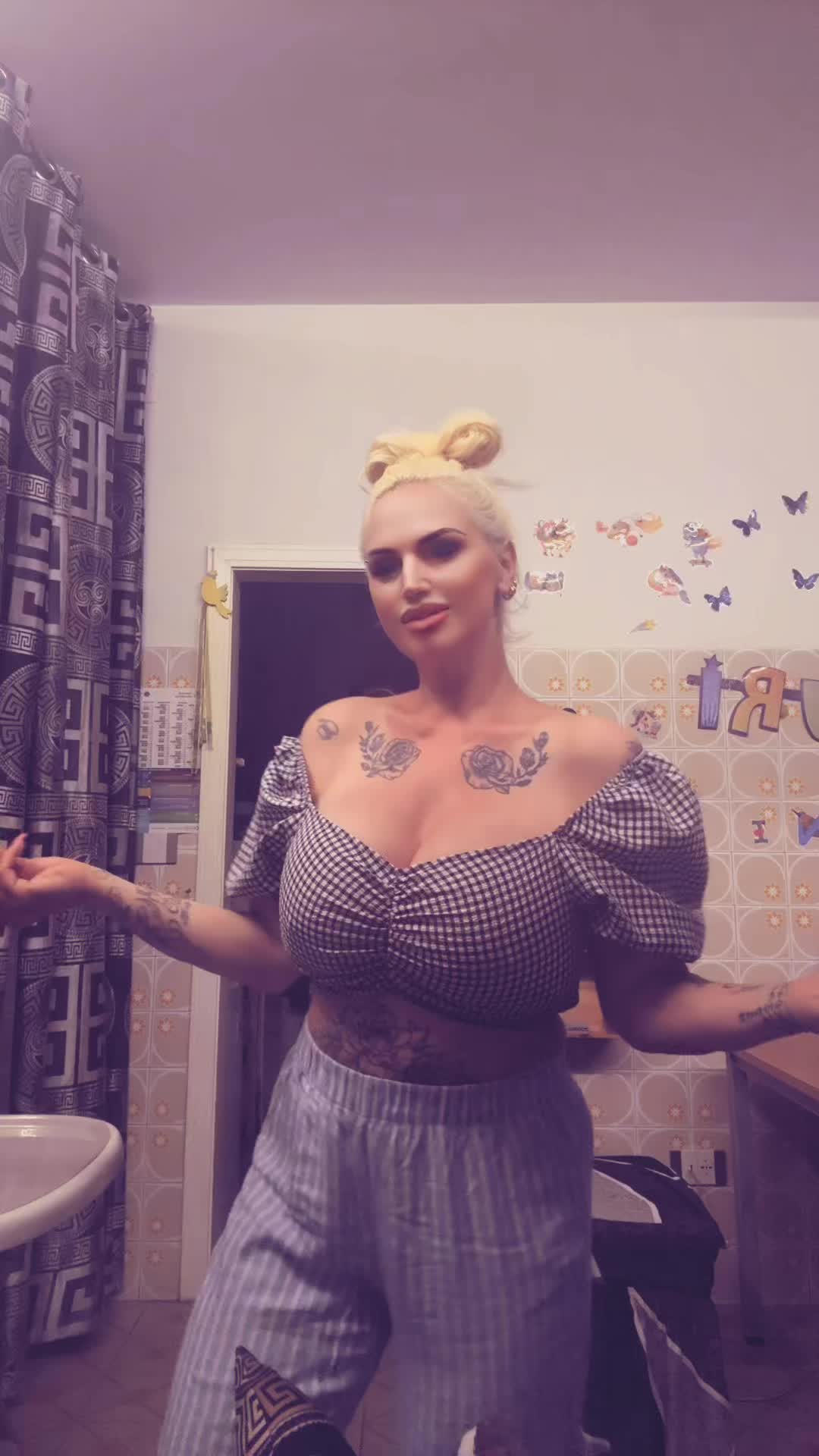 @Mickylove