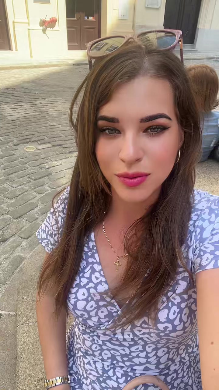 @Rubia 👱♀️