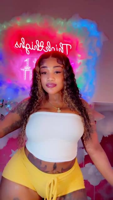 @1ThickThighs 🩸♟️🇯🇲 🇺🇸