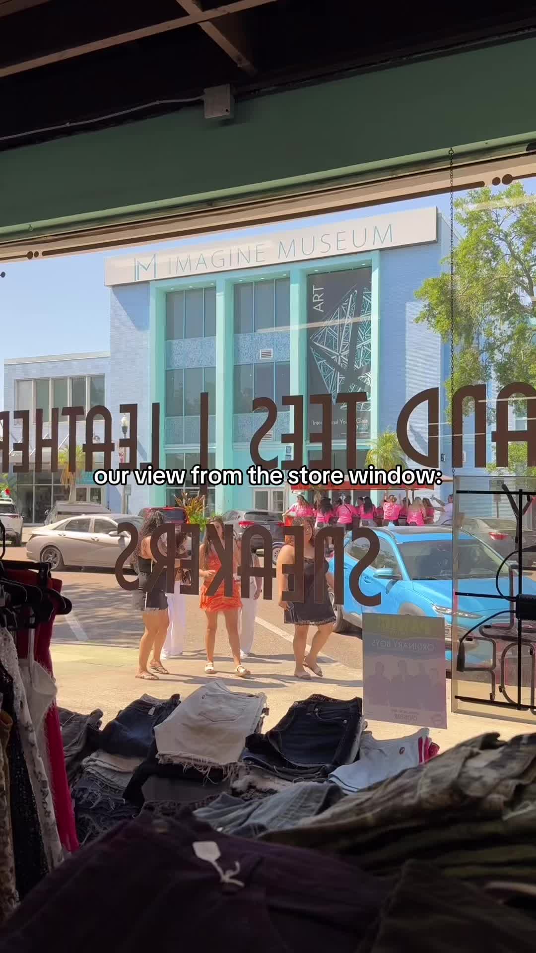 @wendyscloset_oncentral
