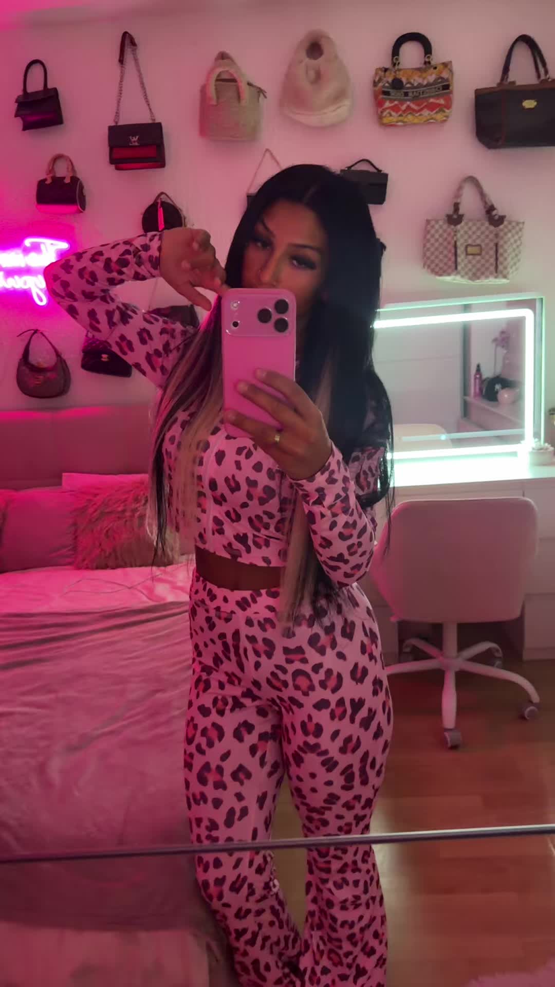 @aufdenmelo