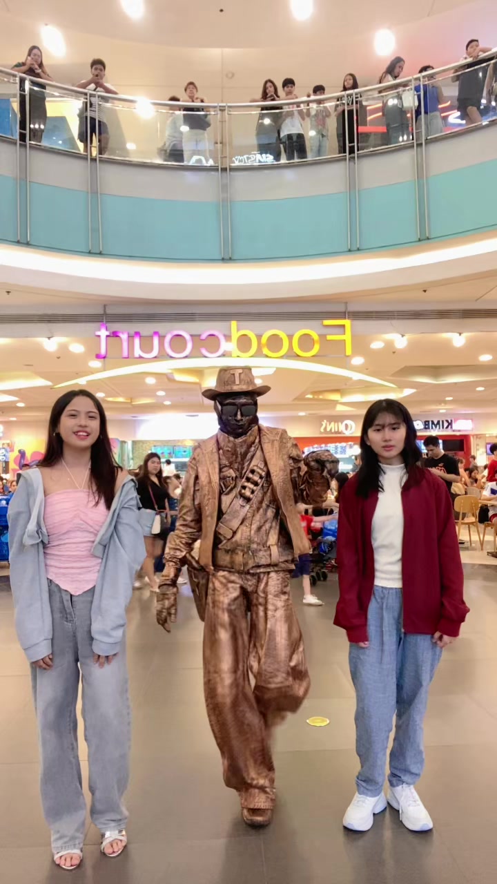 @TOYRO