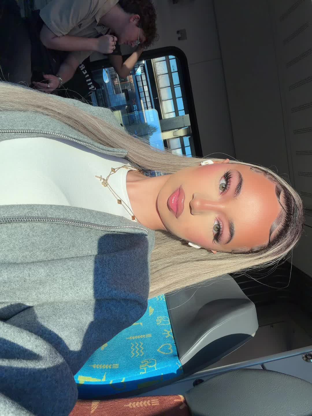 @V