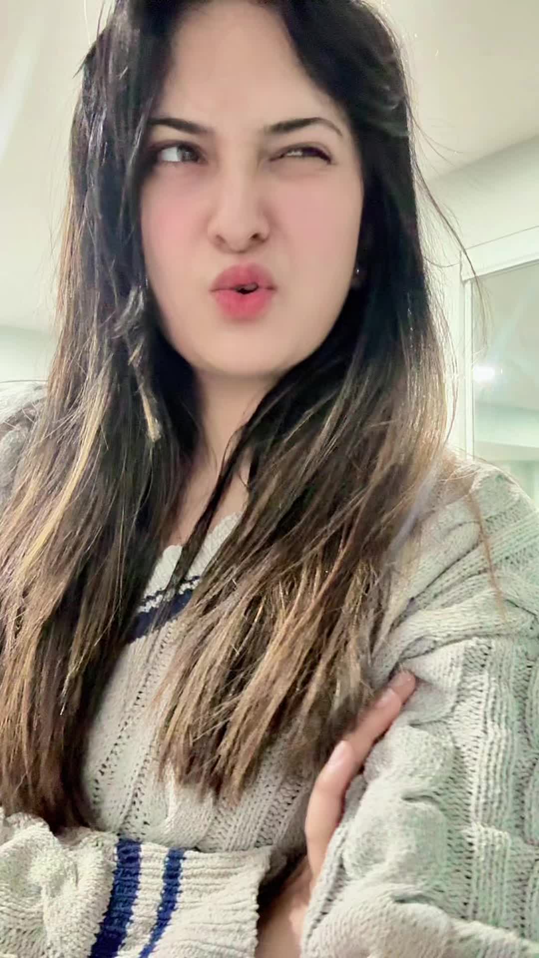 @shaina119