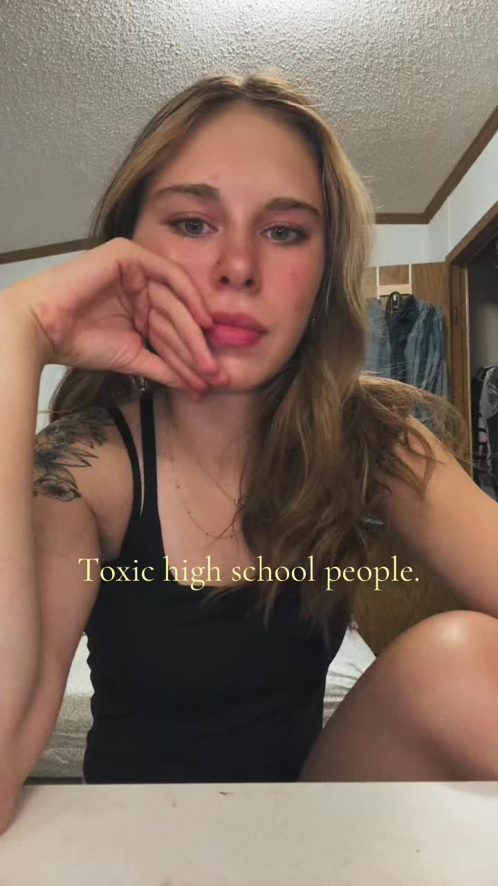 @Taytay๐ค