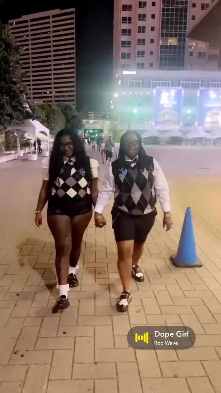 @Des - Mom, Marriage& Lifestyle