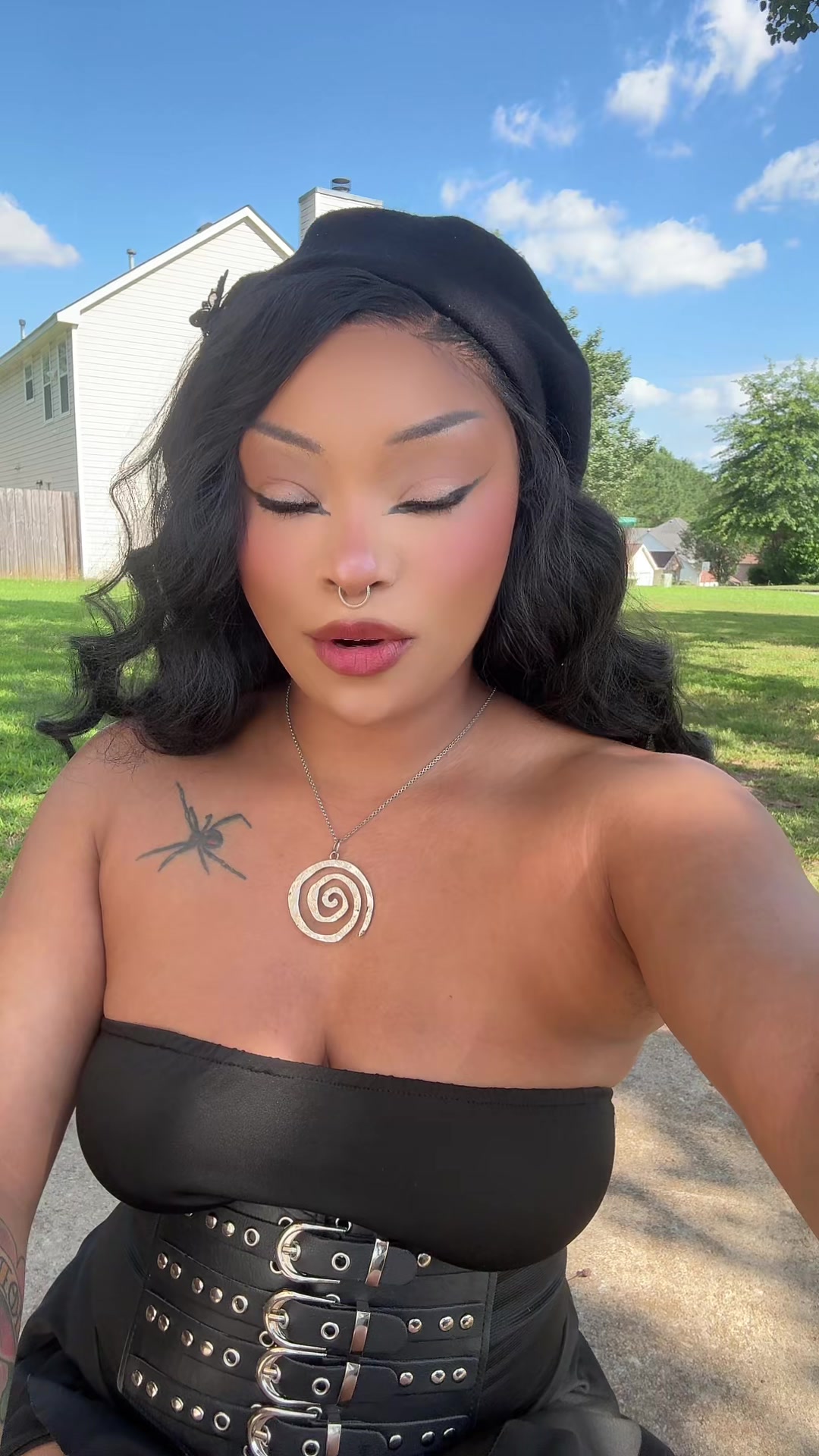 @SPOOKYBADDIE