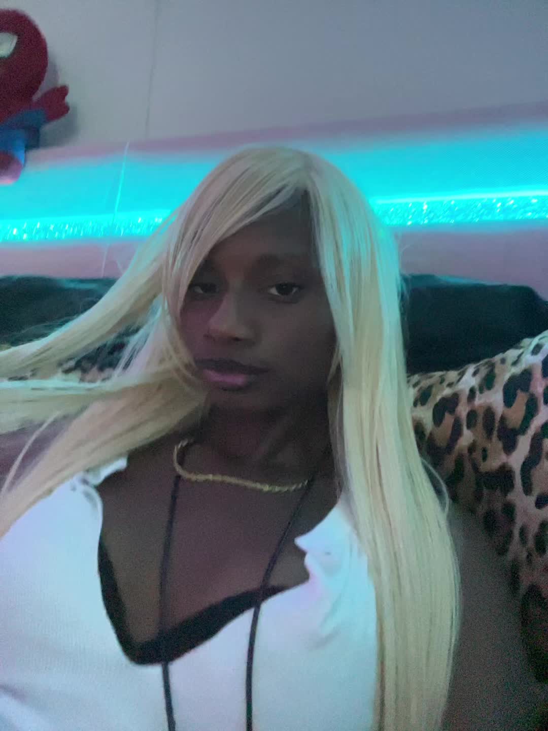 @🤩Malaika🤩