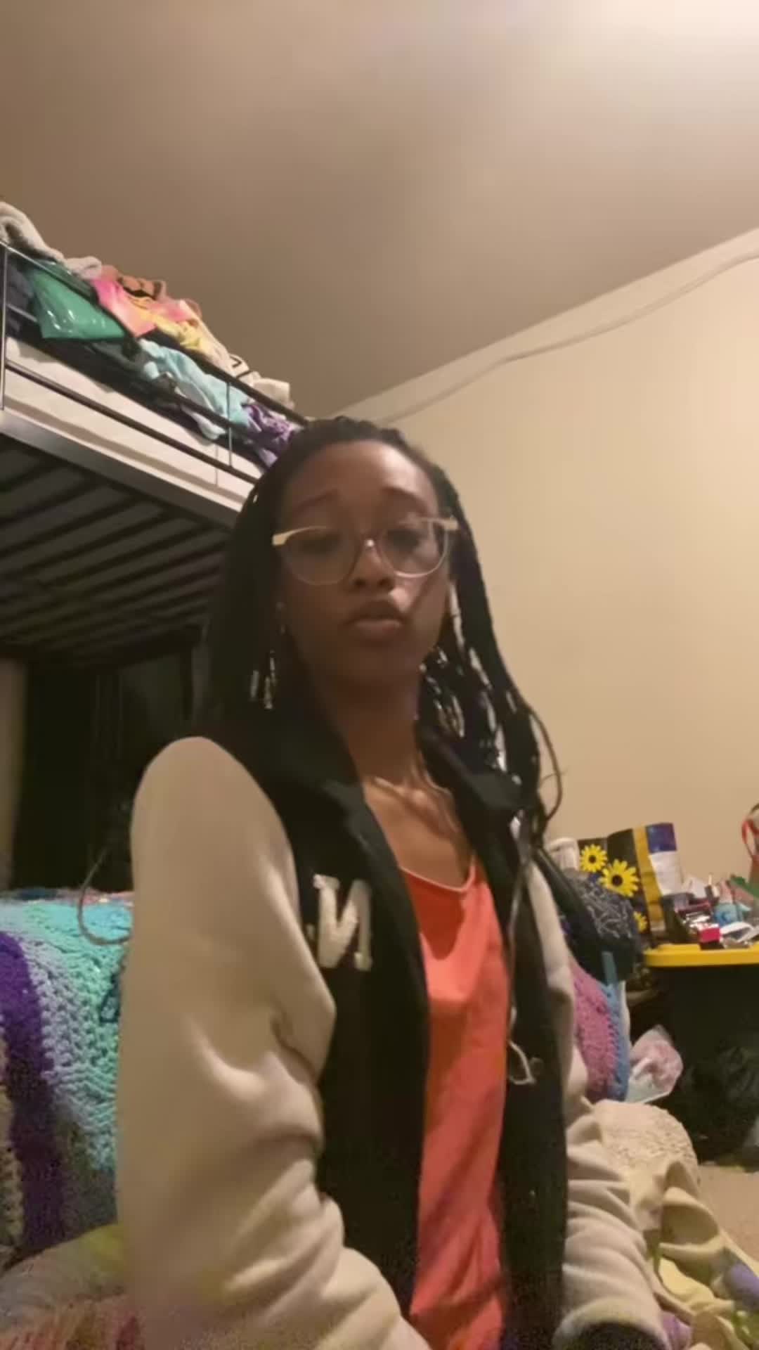 @Shayla
