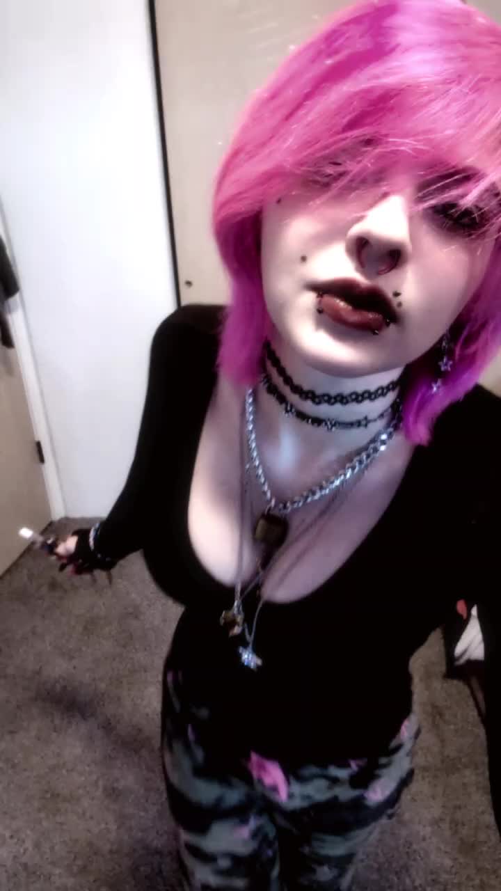 @𝕲𝖍𝖔𝖚𝖑𝖘𝖔𝖓
