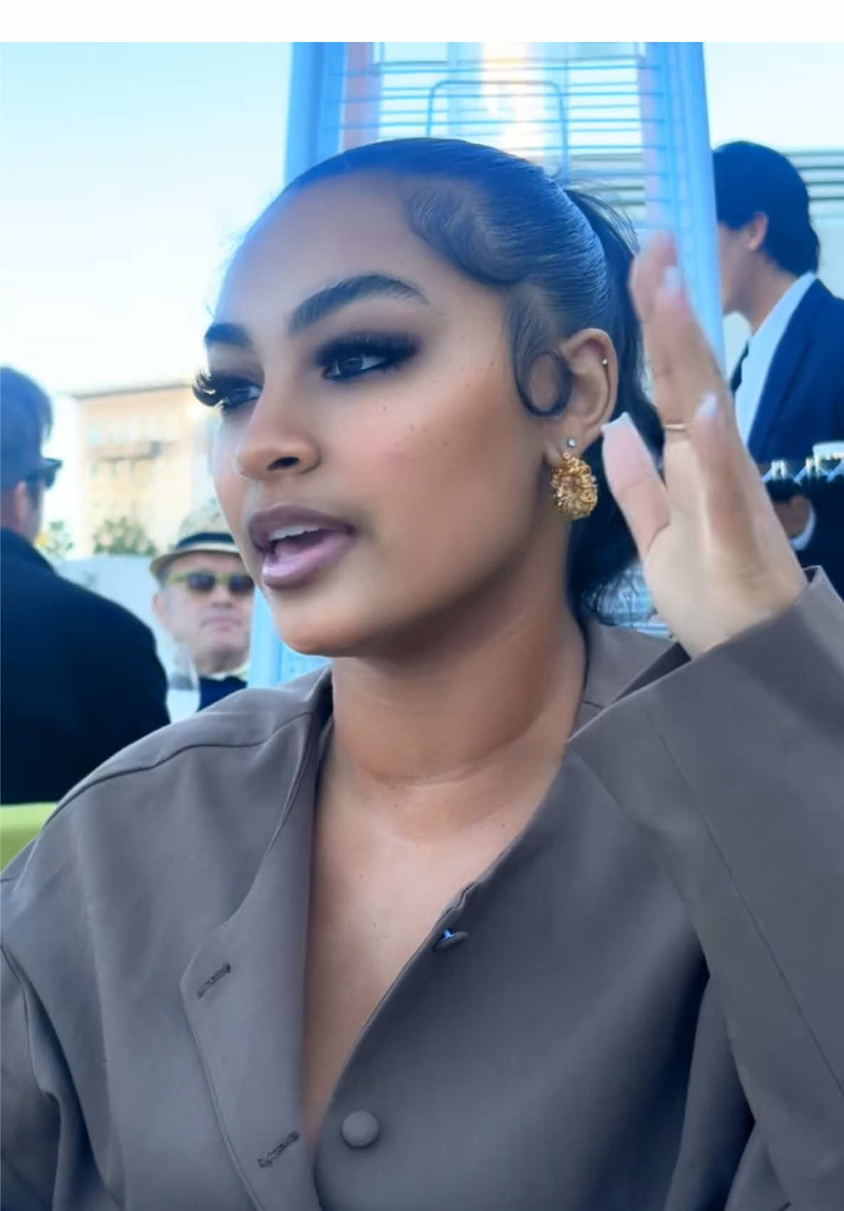 @Rajonarrae