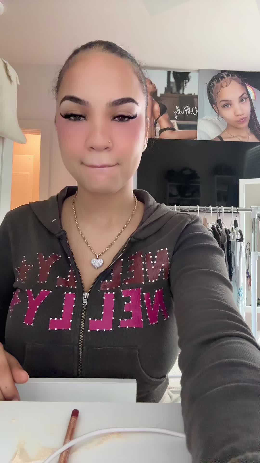 @Chanell Mae