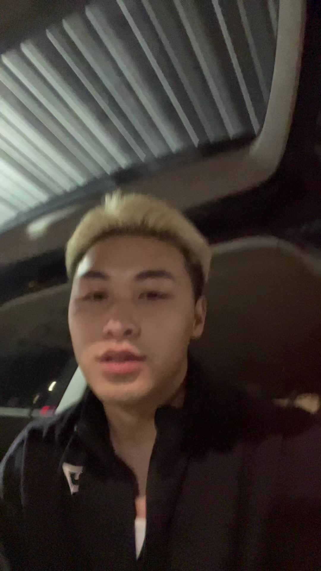 @alexsthach