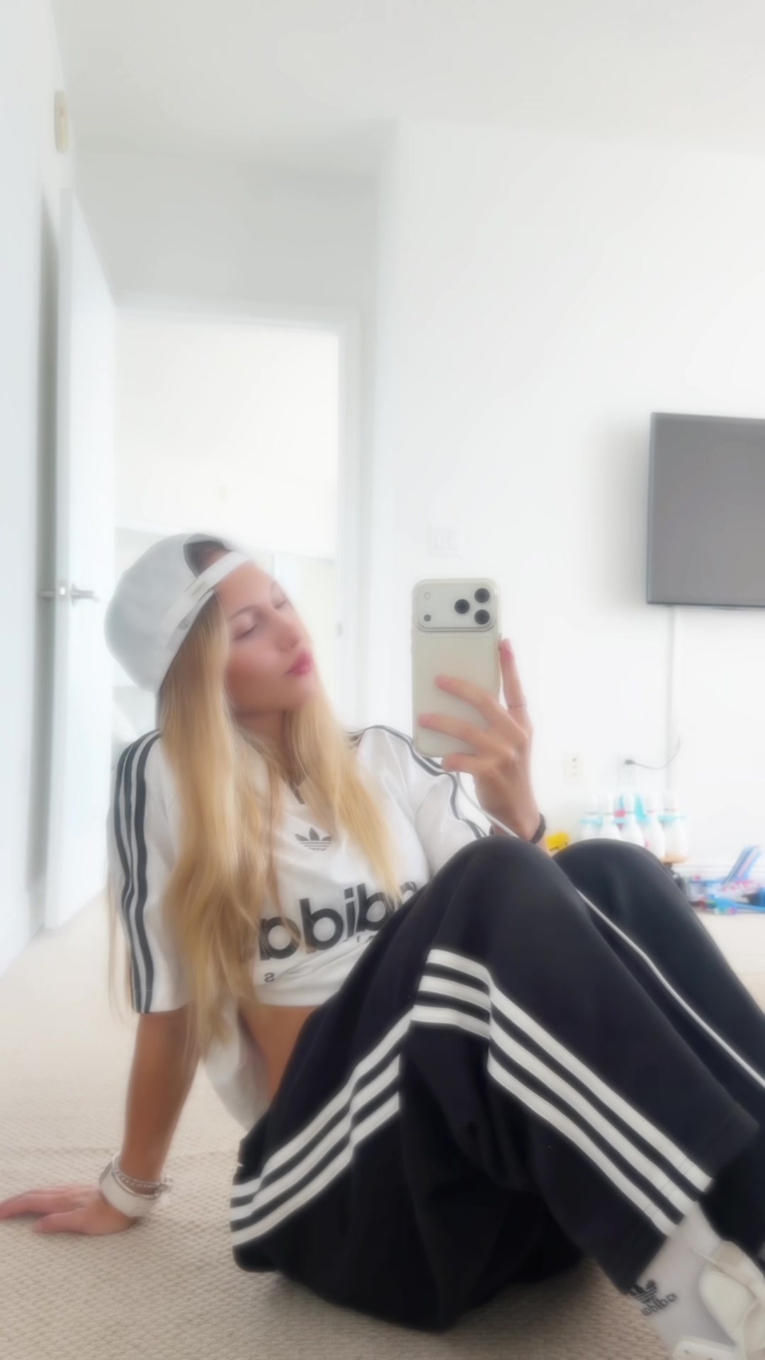 @Ju