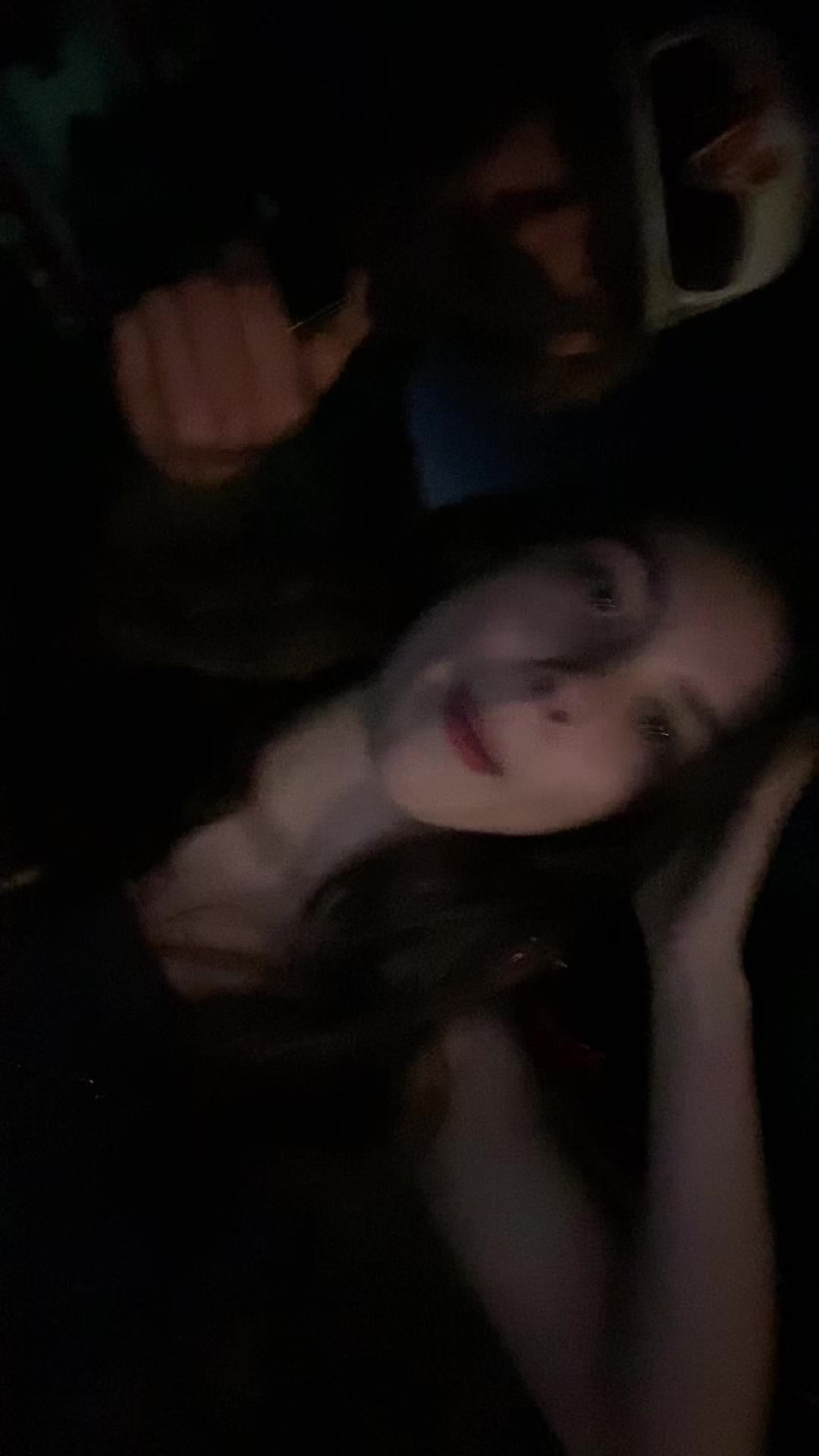 @courtneyy