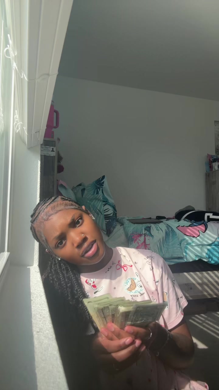 @LadyG💕