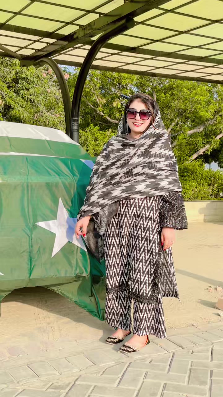 @sania khan