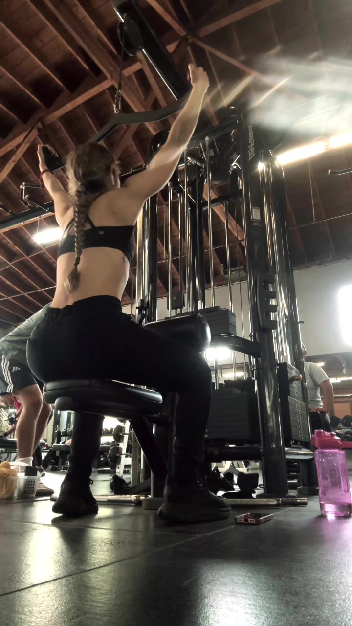 @NasFit🤍