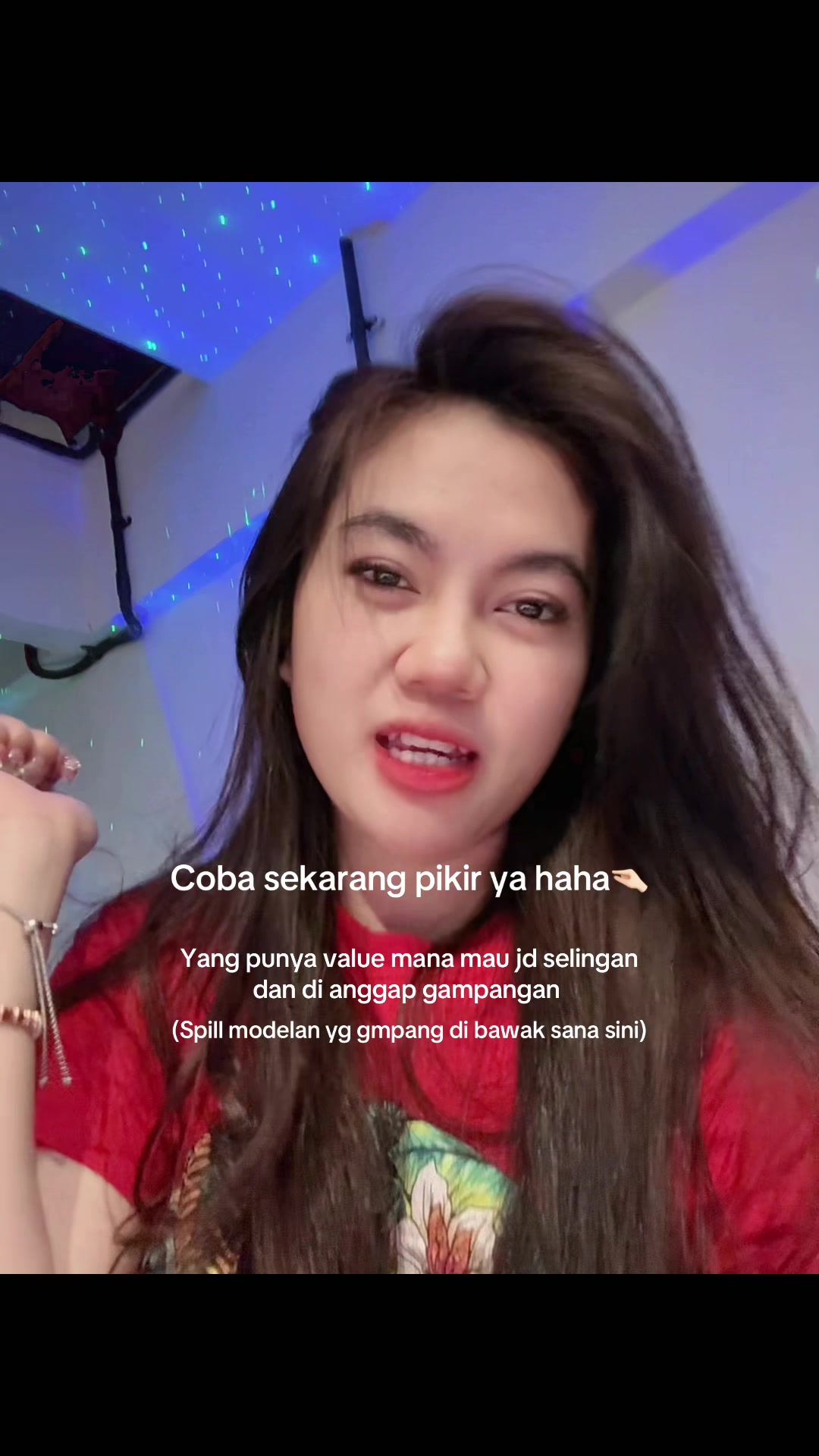 @AGNESSTANIA