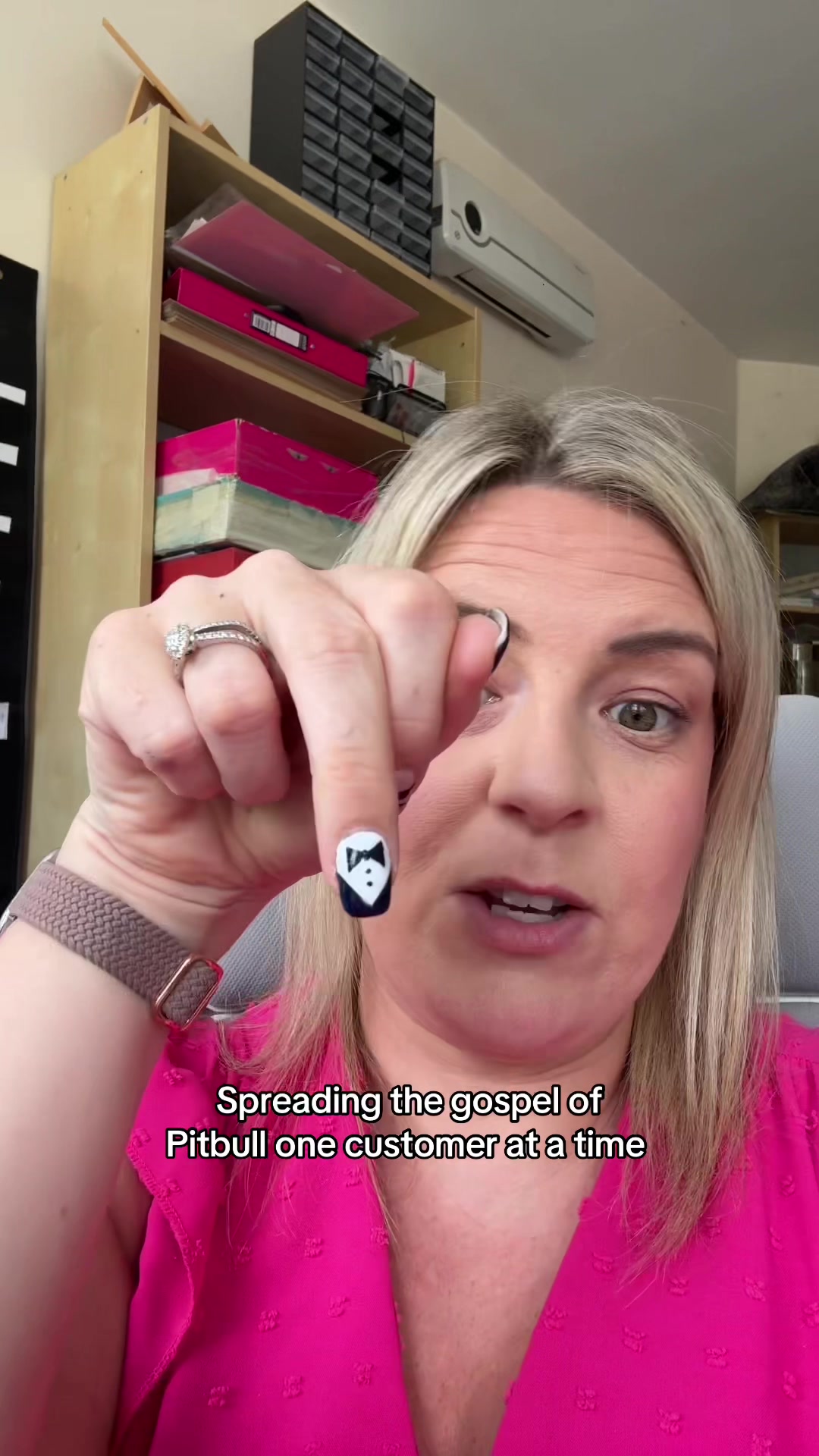 @Lucy Walker