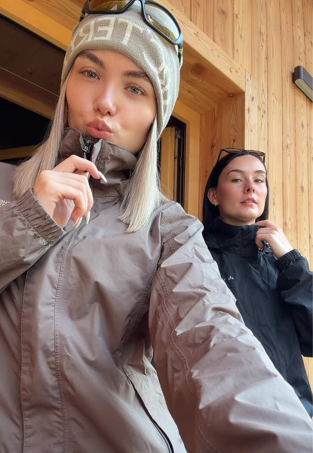 @ᴀɴɴᴀʟᴇɴᴀ