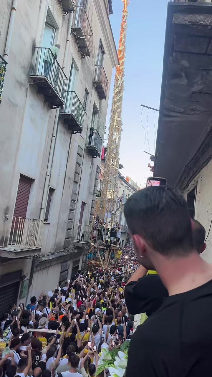 @Utente sconosciuto