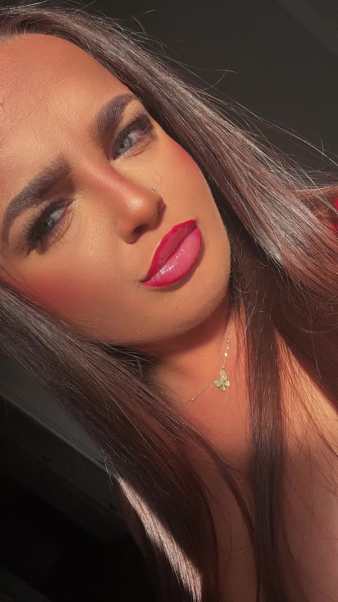 @Aimee🍒✨🦋