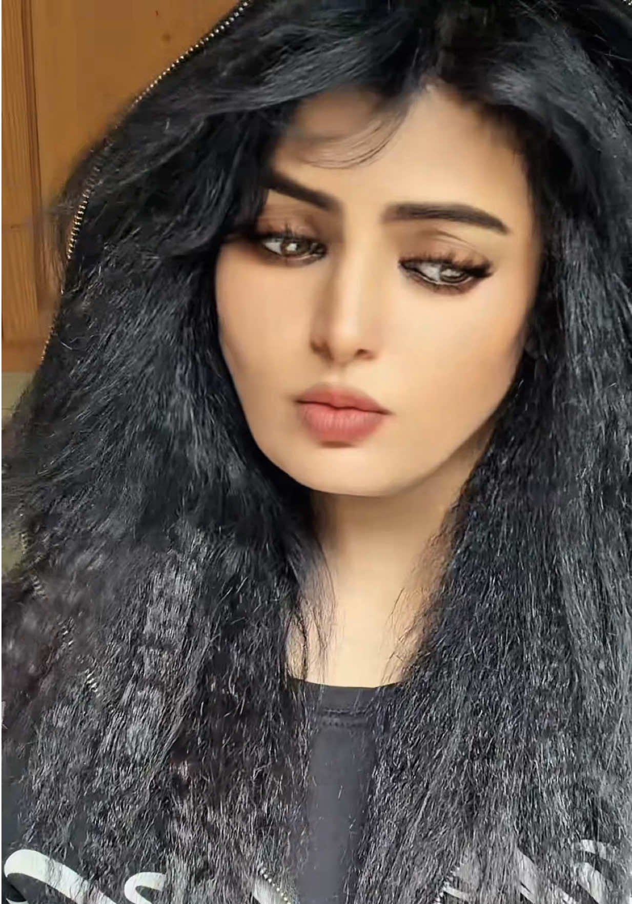 @𝙈𝘼𝙇𝘼𝙄𝙆𝘼 𝙆𝙃𝘼𝙉
