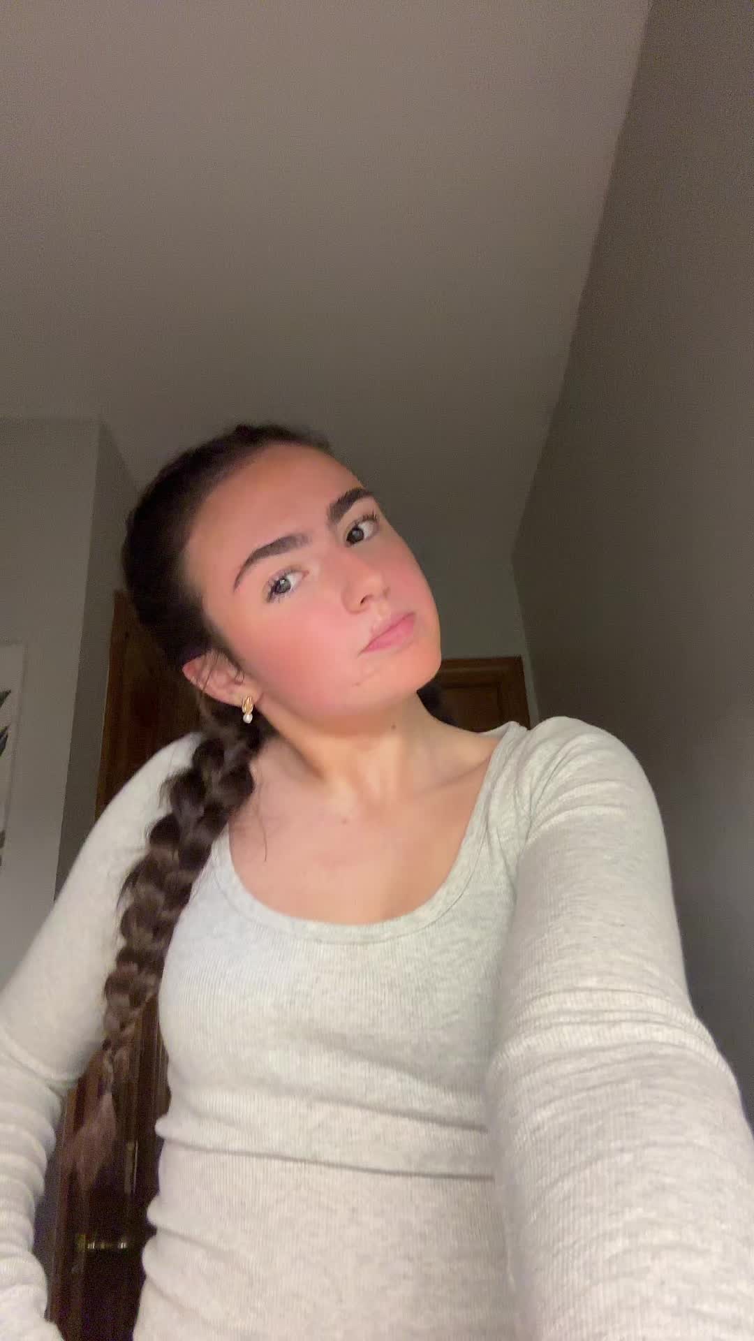 @lilygorban
