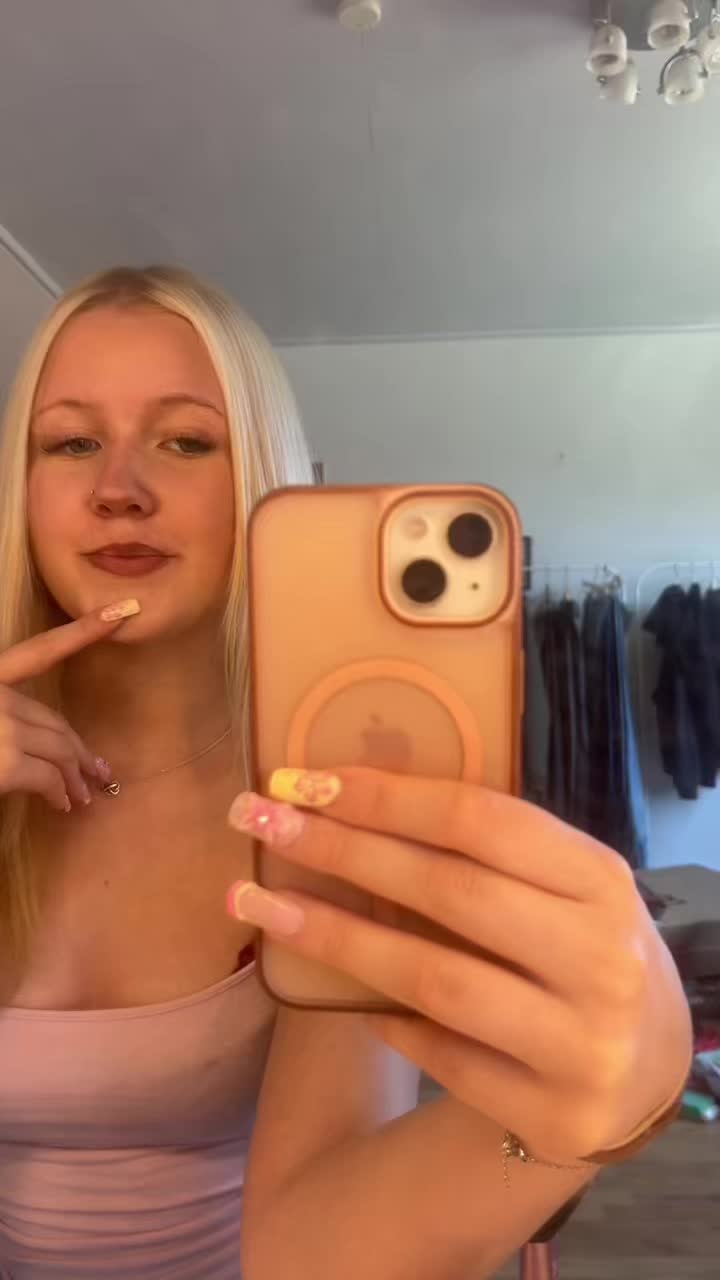 @𝑳𝒊𝒏𝒂🪩