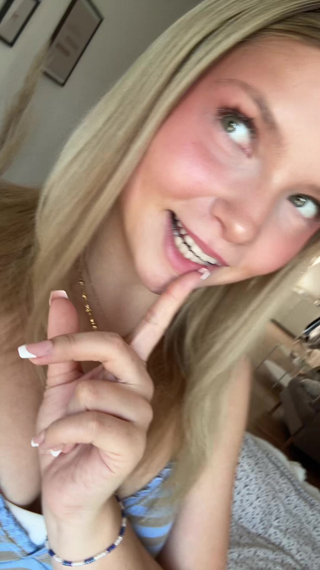 @Alinaa☀️