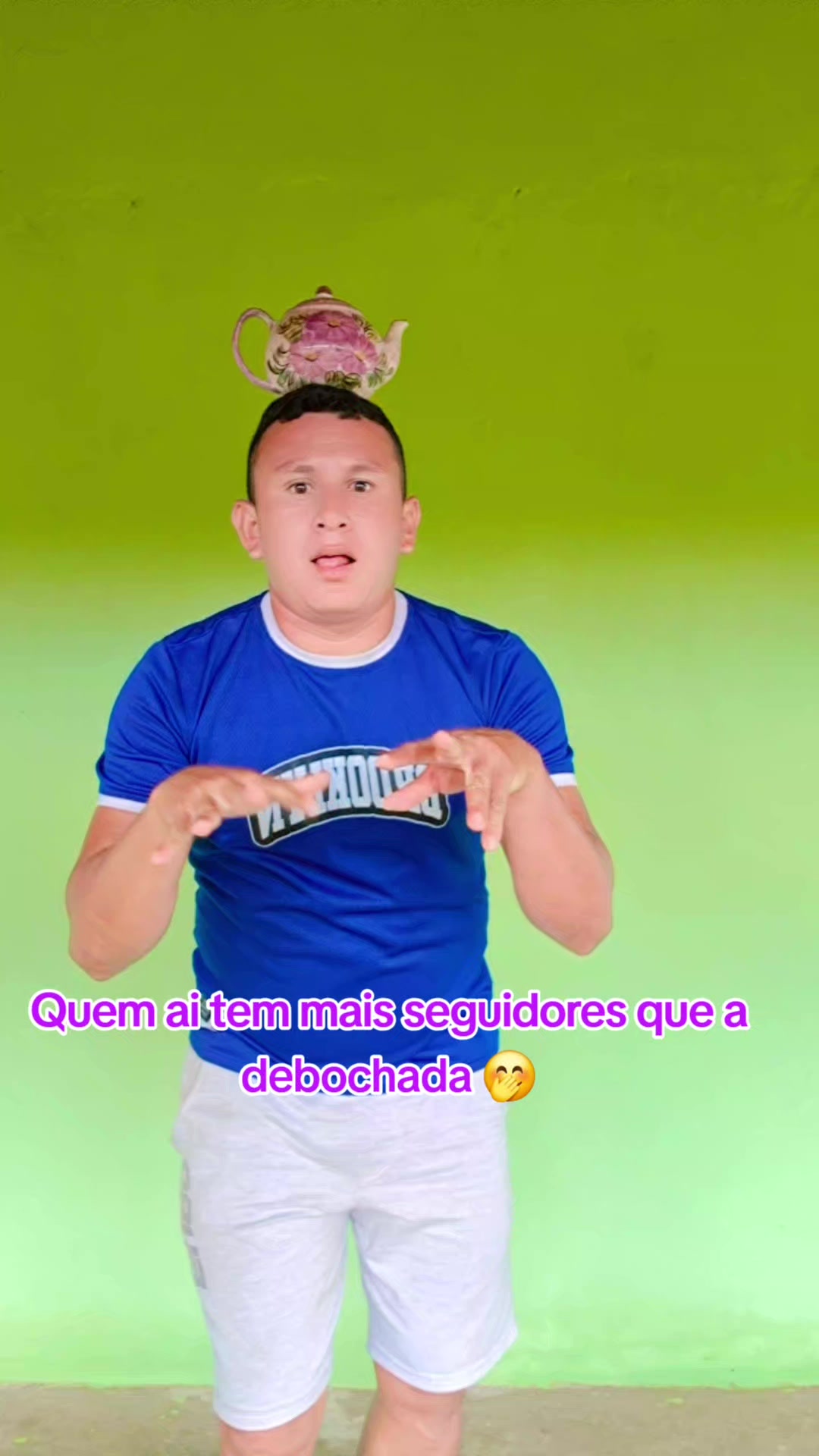 @Mine debochada oficial