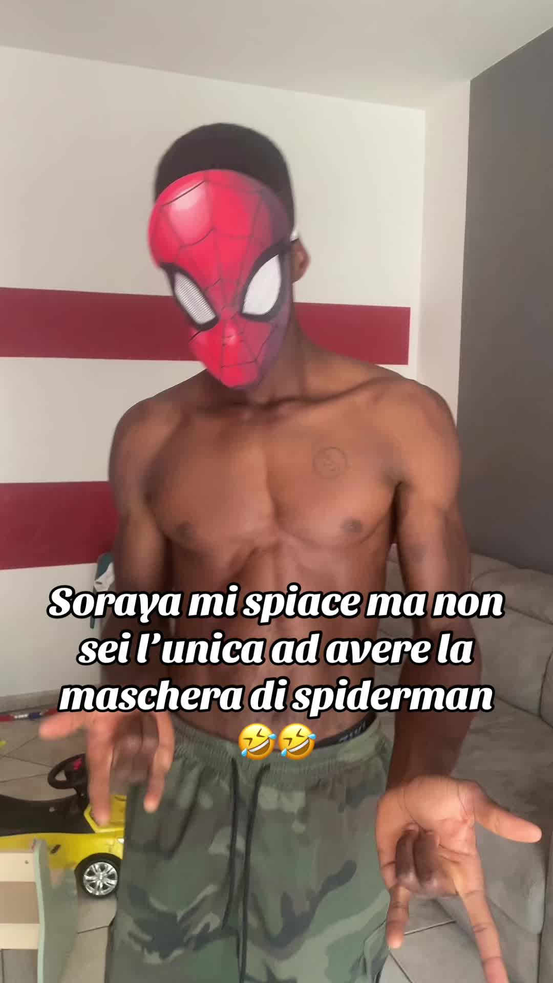 @LucreAx