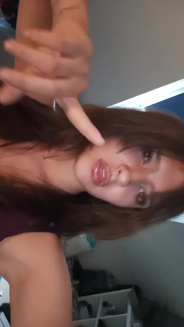 @Leni