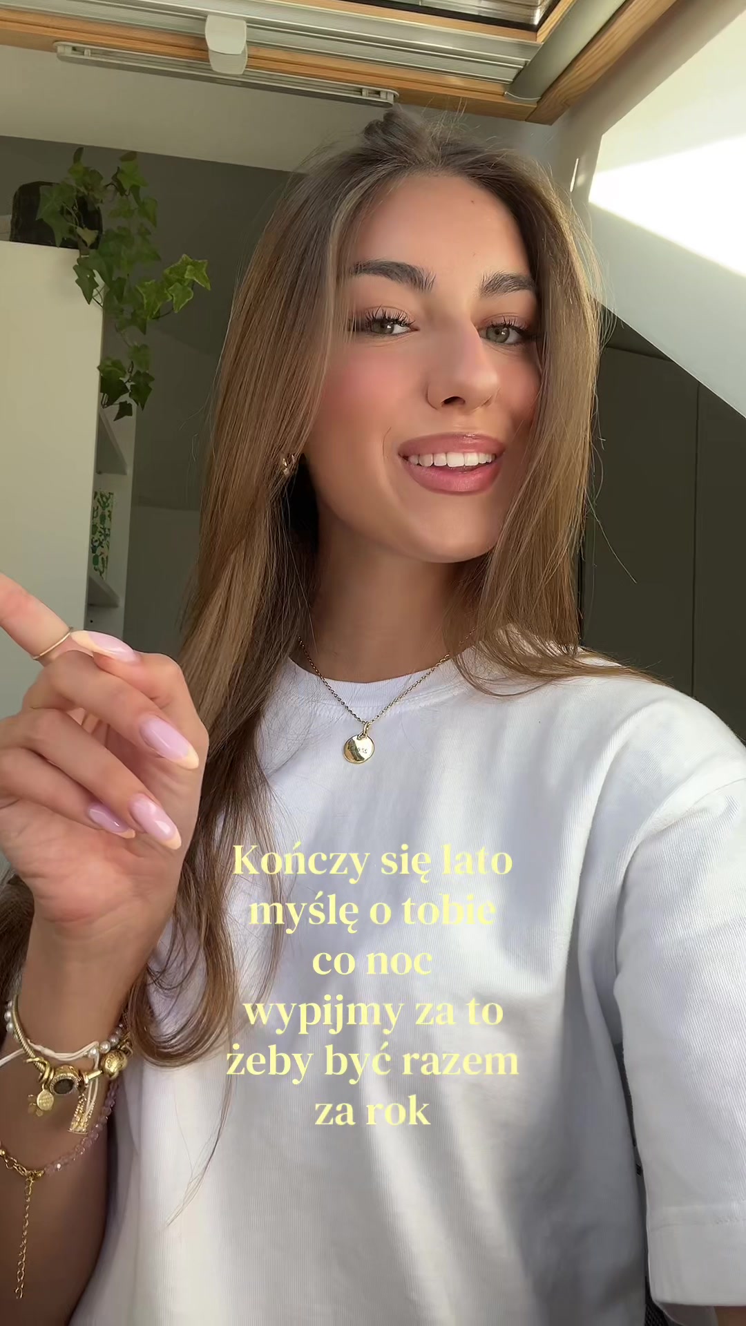 @carolaj_naa