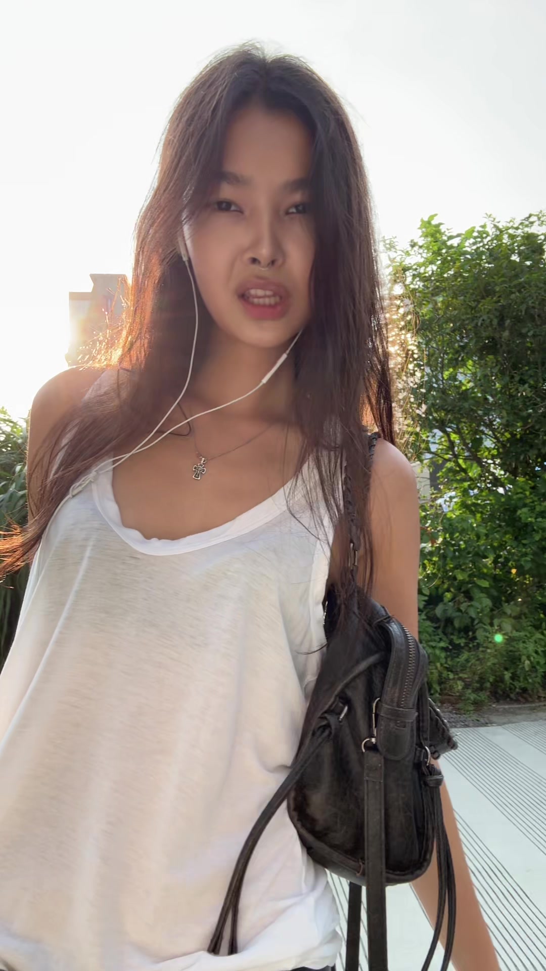 @лали топлес