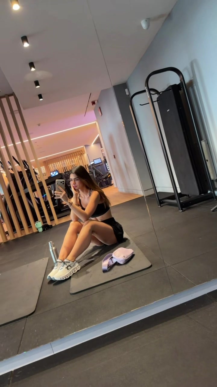 @Valeria Mejia✨