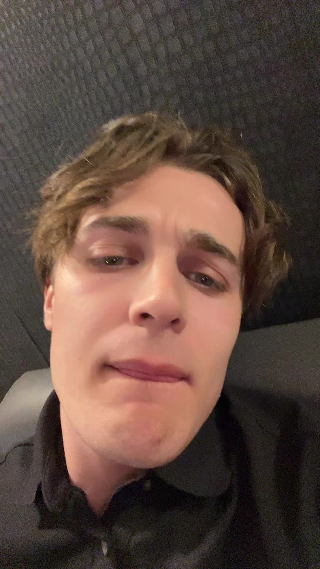 @💸