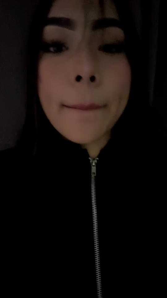 @Melazunigababy🤷🏻♀️🍓