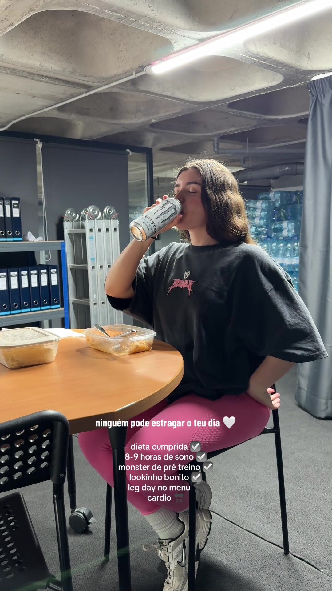 @In&ecirc;s