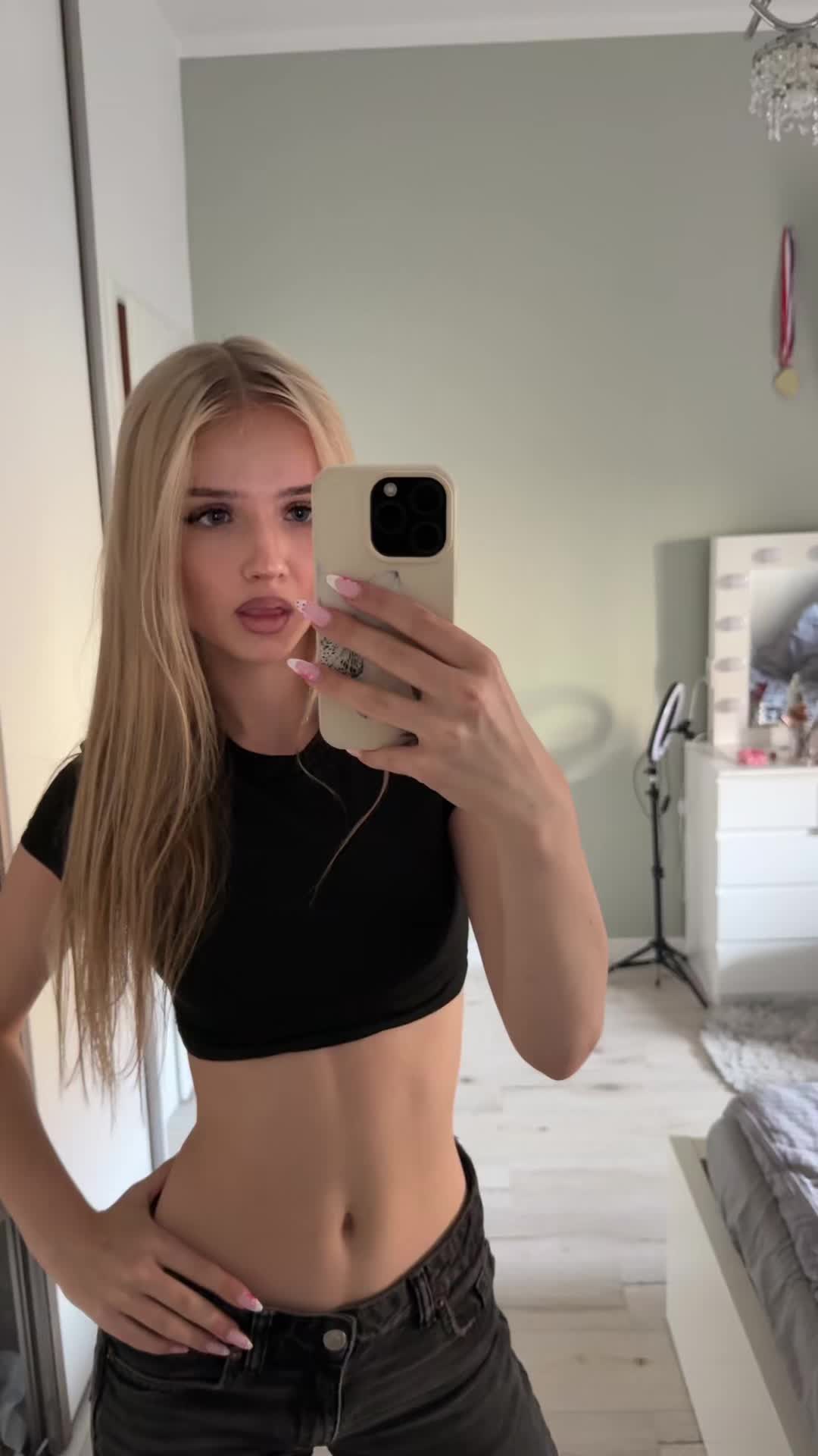 @omgtolenkaa