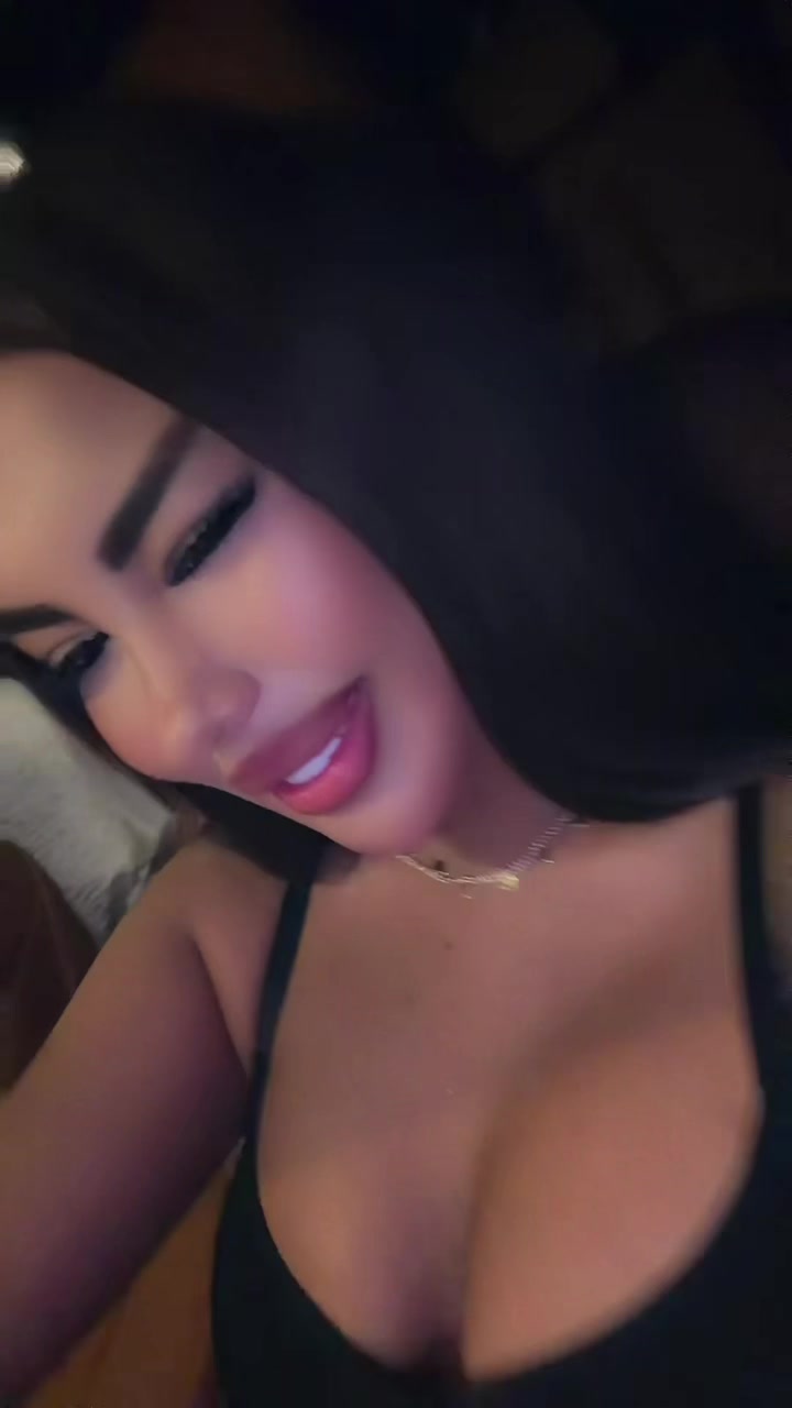 @𝑀𝑎𝑑𝑖👧🏾