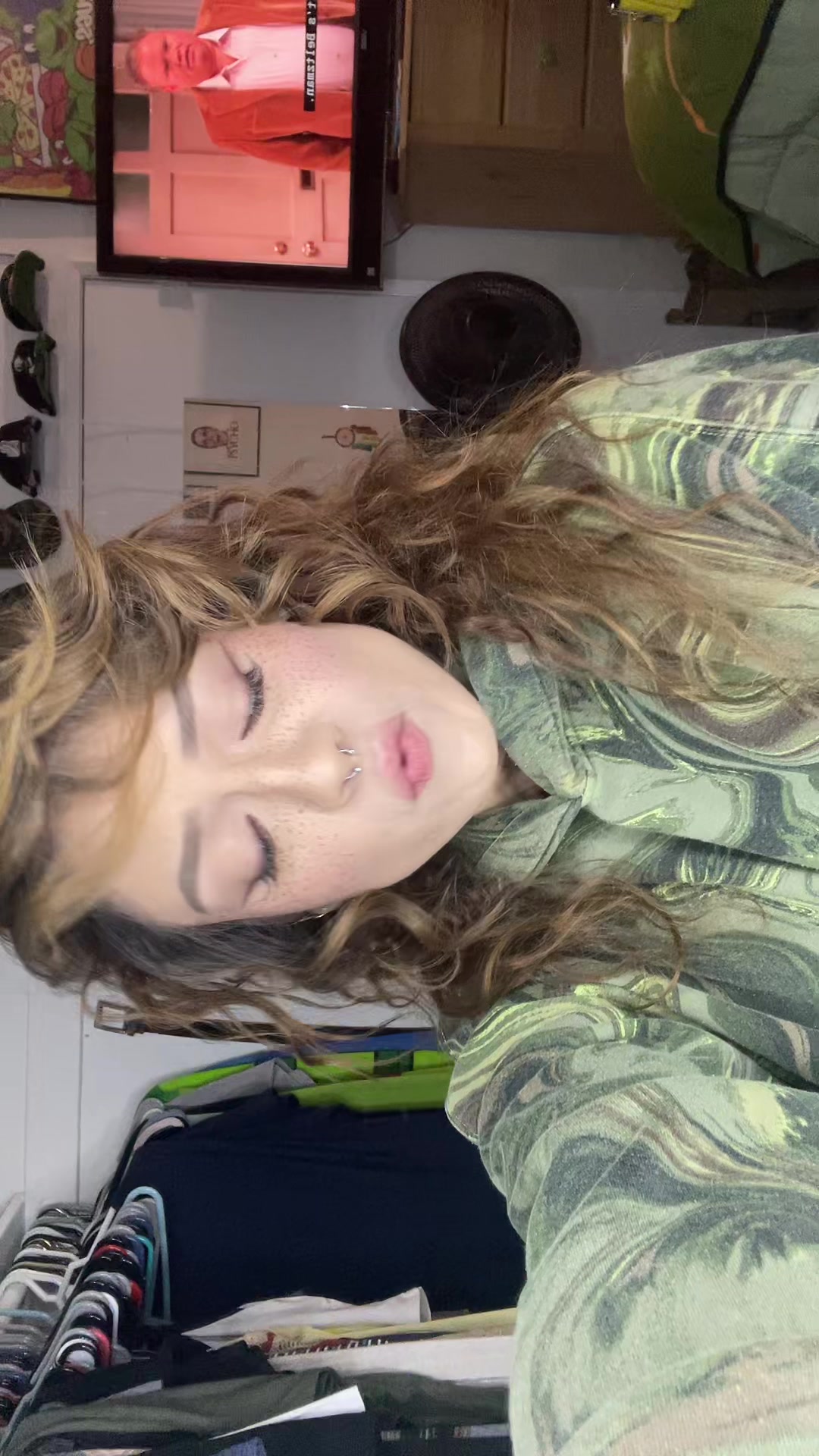 @anessarae