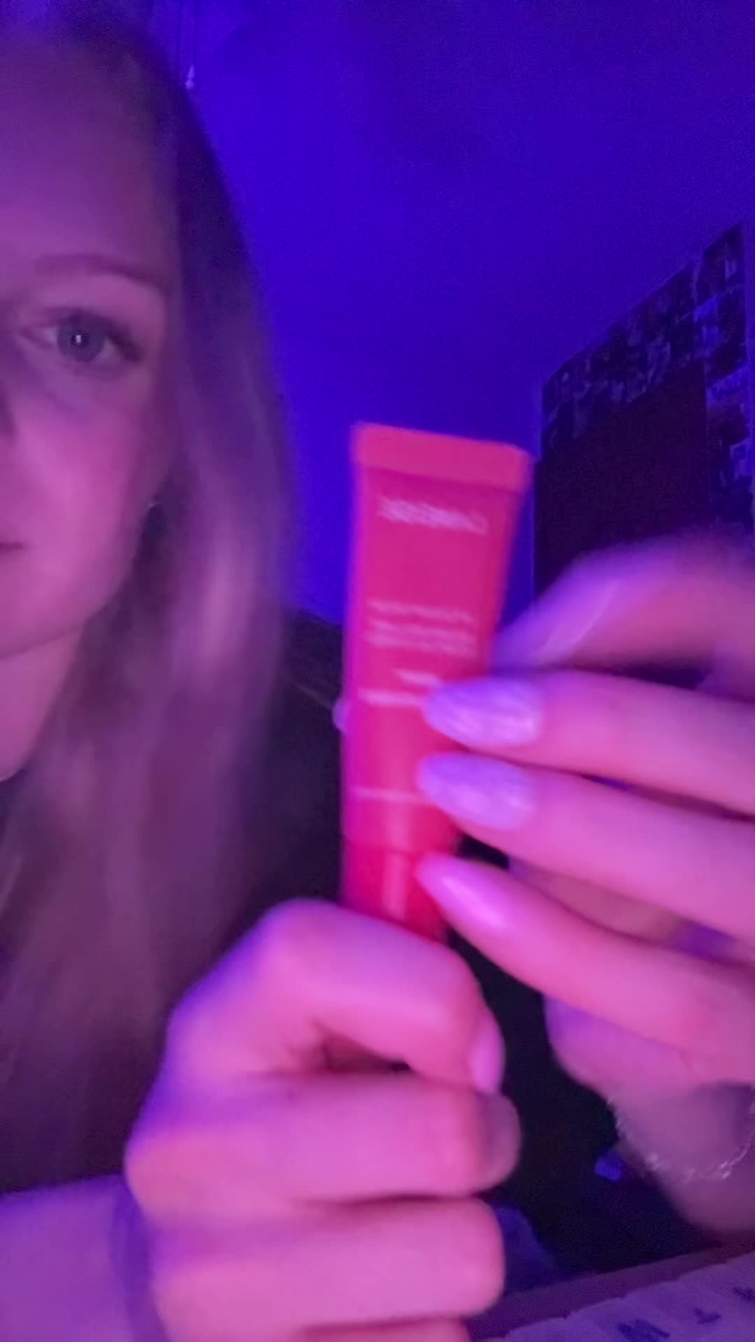 @tarynasmr