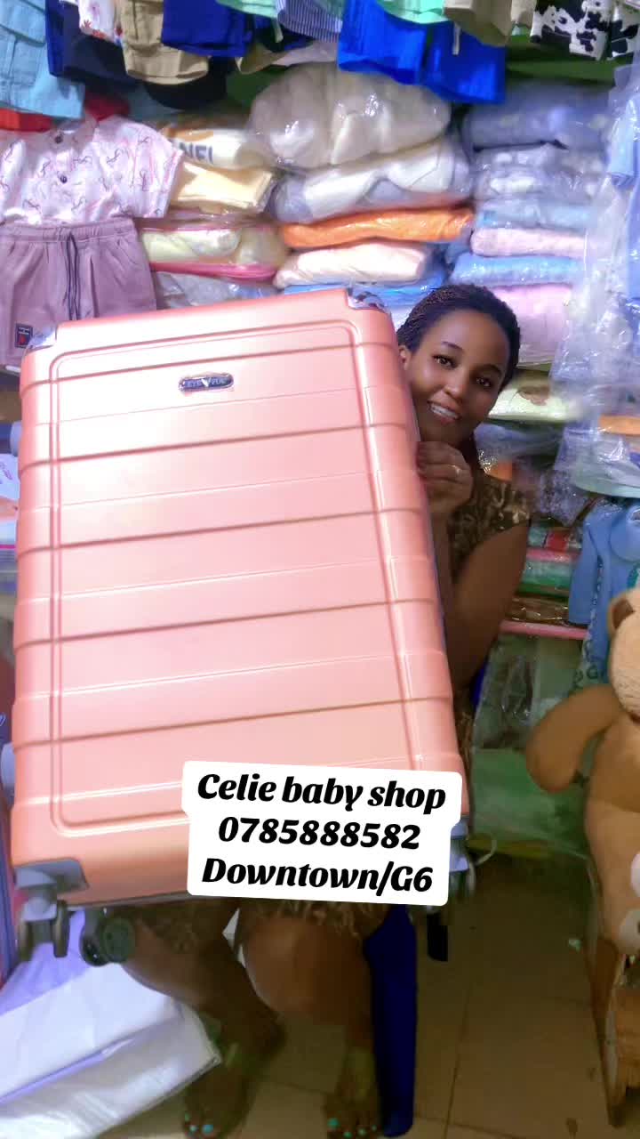 @Celie baby shop