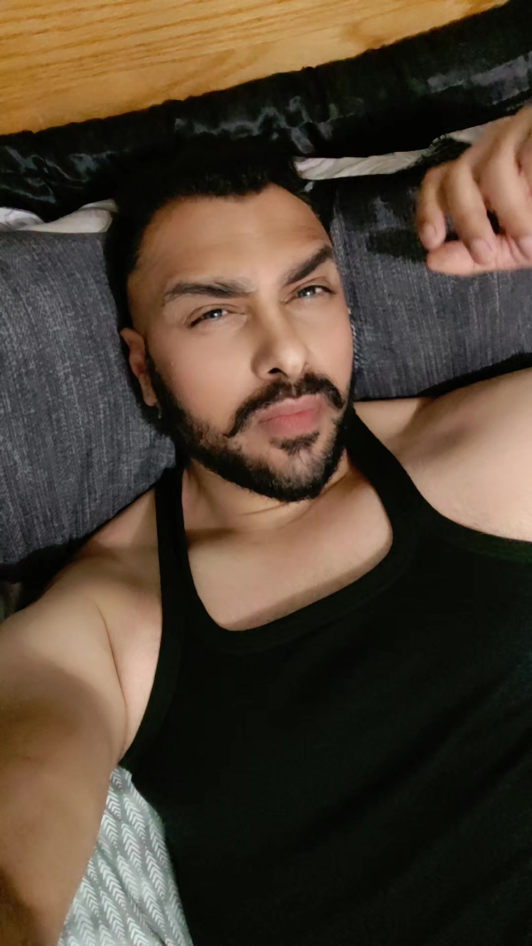 @♛MJHAILѦ𝐦𝗯ꪖ𝗿ຮɑ𝗿ꭵ𝐲🇨🇦