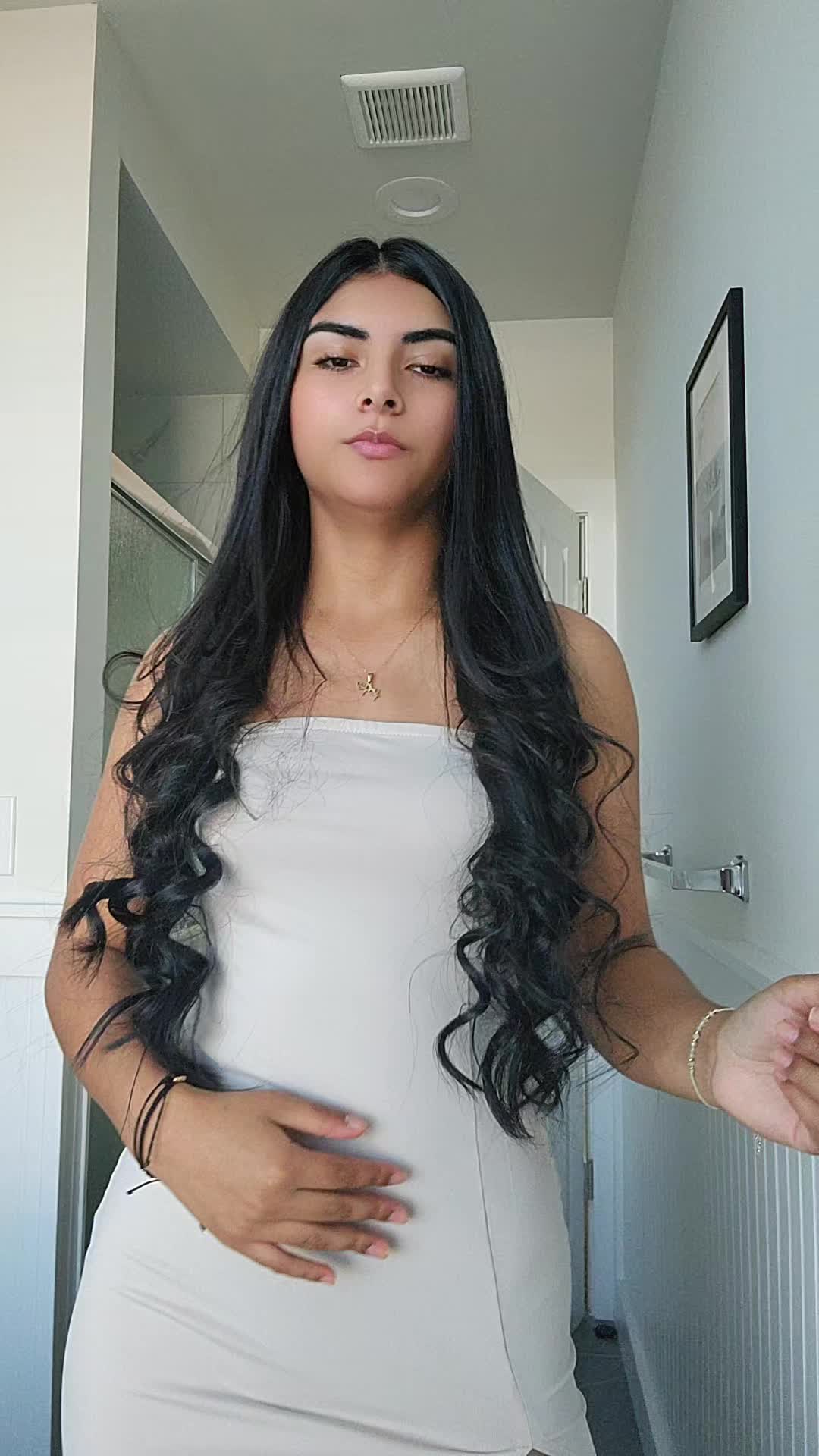 @oficial.yuliana