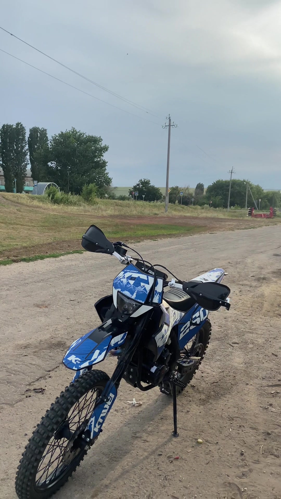 @danek bolshakovv