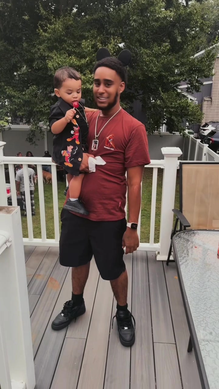 @Tavon 🦍
